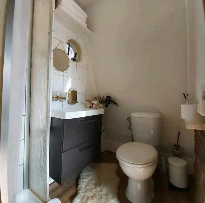 Tiny House In The City 프라하 외부 사진